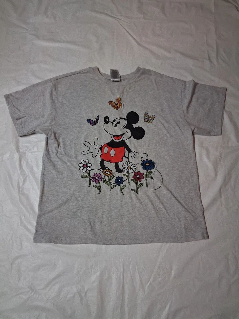 Mickey Mouse Women's Grey Tee with Floral Graphic Size L Preowned